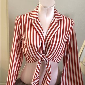 Forever 21 Contemporary cropped style shirt,Size S